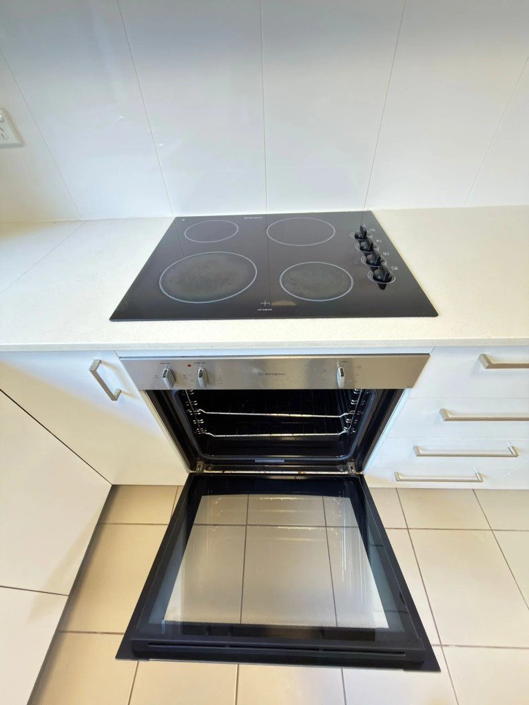 Clean oven and cooktop after deep cleaning